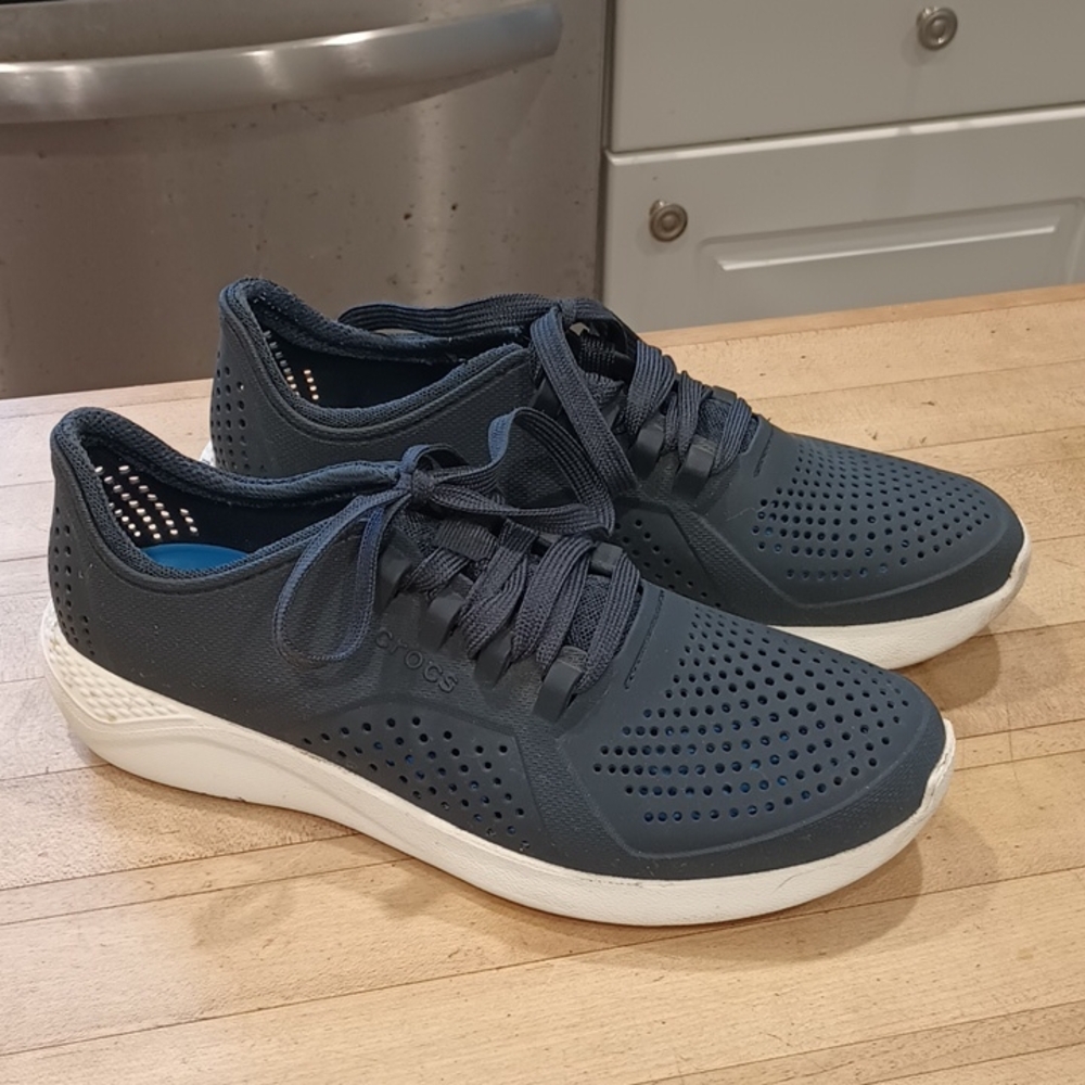 CROCS Navy Literide Sneakers